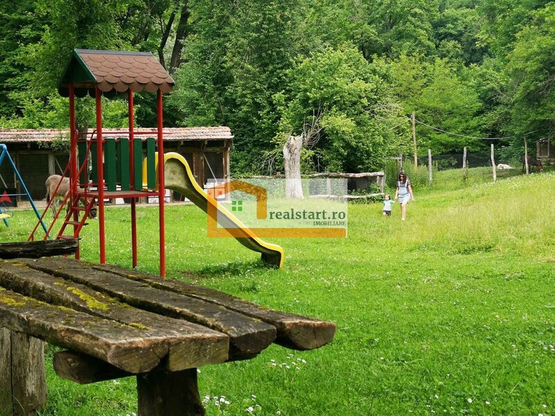 Ideal Evenimente Private, restaurant, pensiune, 1,8ha teren, padure